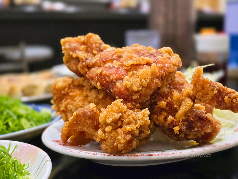 廣島美食必吃「尾道拉麵」三公 Onomichi Ramen Sanko醬油豬背脂蔥花爆棚巨大炸雞太強啦 廣島美食必吃「尾道拉麵」三公 Onomichi Ramen Sanko醬油豬背脂蔥花爆棚巨大炸雞太強啦