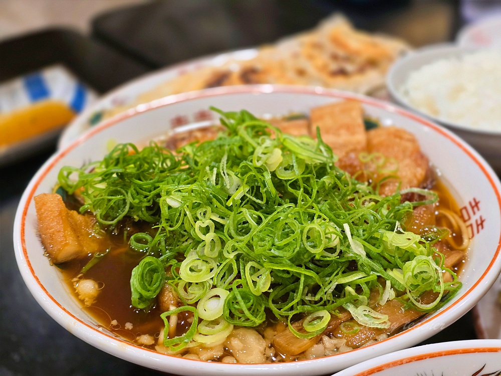 廣島美食必吃「尾道拉麵」三公 Onomichi Ramen Sanko醬油豬背脂蔥花爆棚巨大炸雞太強啦 廣島美食必吃「尾道拉麵」三公 Onomichi Ramen Sanko醬油豬背脂蔥花爆棚巨大炸雞太強啦