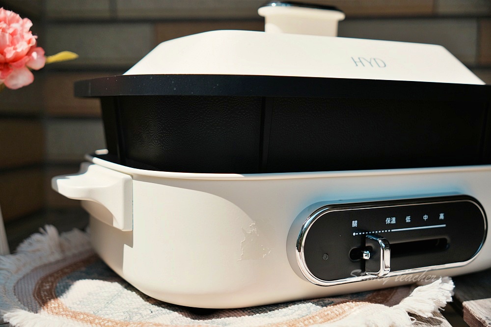 中秋電烤盤推薦HYD 品宅趣「玩味料理電烤盤(滋滋盤) D582」比BRUNO性價比更高更好用 中秋電烤盤推薦HYD 品宅趣「玩味料理電烤盤(滋滋盤) D582」比BRUNO性價比更高更好用