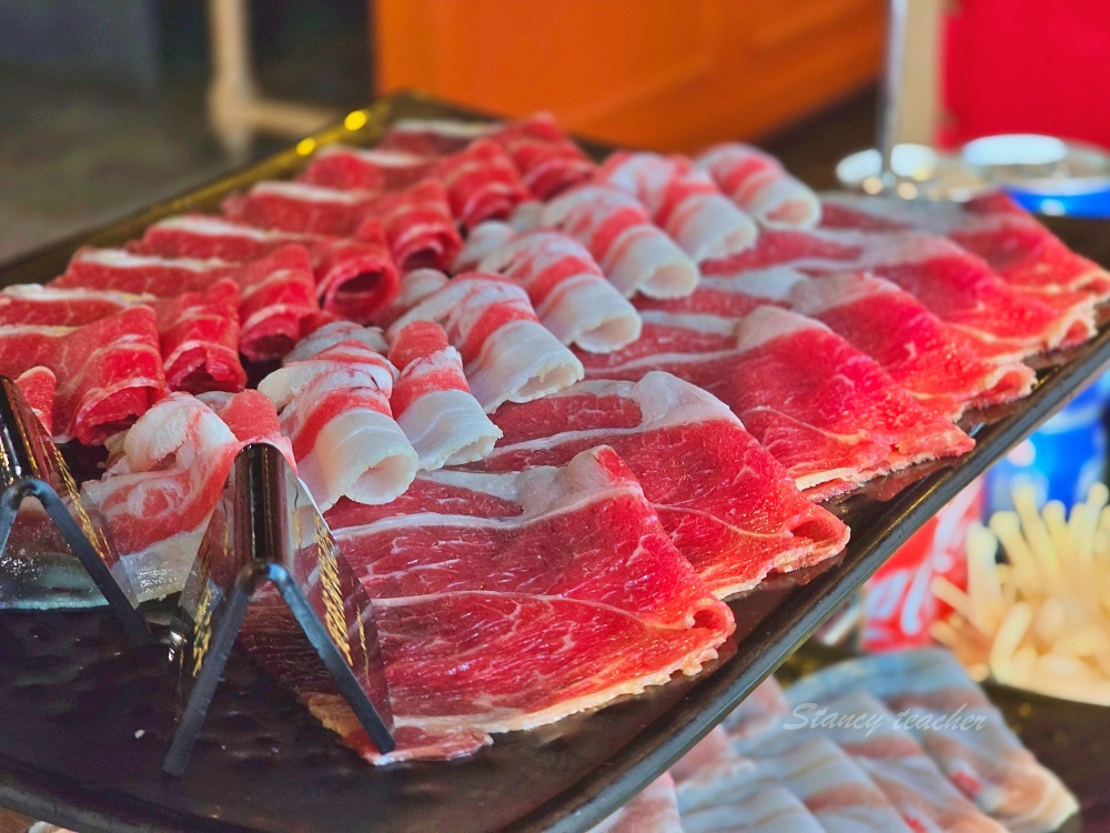 辛巴適信義店「秋蟹吃到飽」酸菜魚無限爽吃平日下午三點前進場688元爽涮180分鐘 辛巴適信義店「秋蟹吃到飽」酸菜魚無限爽吃平日下午三點前進場688元爽涮180分鐘