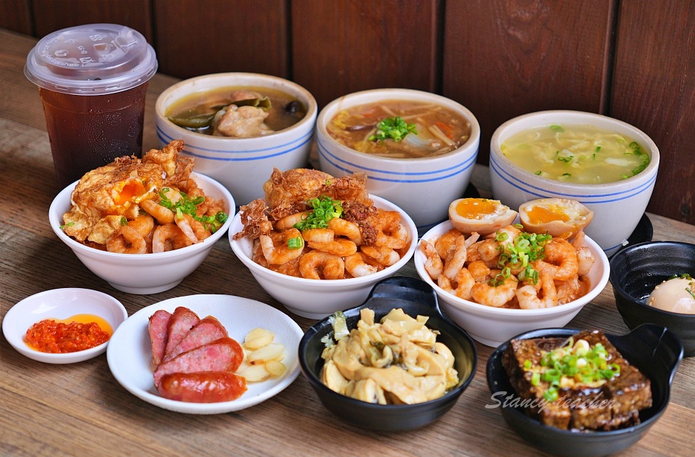 台北最好吃蝦仁飯「北門-蝦仁飯·煲湯」炸蛋蝦仁飯搭配超有料剝皮辣椒雞湯好過癮 台北最好吃蝦仁飯「北門-蝦仁飯·煲湯」炸蛋蝦仁飯搭配超有料剝皮辣椒雞湯好過癮