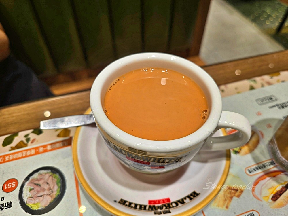 「華嫂冰室」香港美食，尖沙咀必吃茶餐廳大咖明星最愛拖行李也要來吃