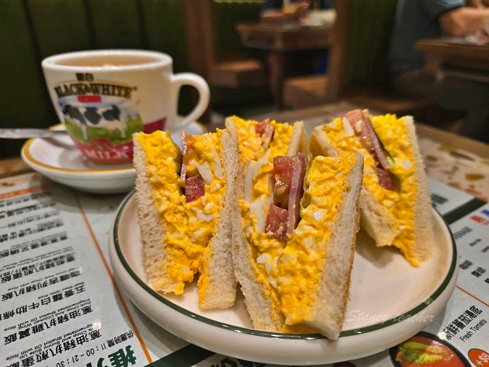 「華嫂冰室」香港美食，尖沙咀必吃茶餐廳大咖明星最愛拖行李也要來吃