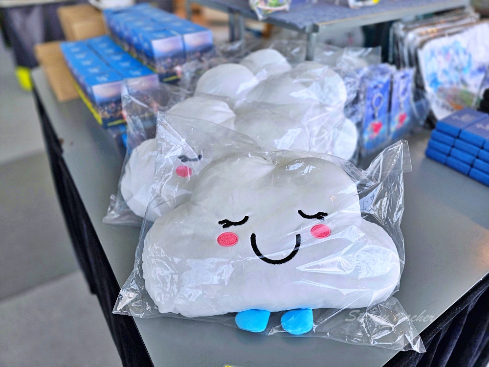 香港最高觀景台「香港Sky100」一覽維多利亞港百萬夜景Café 100雲朵下午茶太夢幻