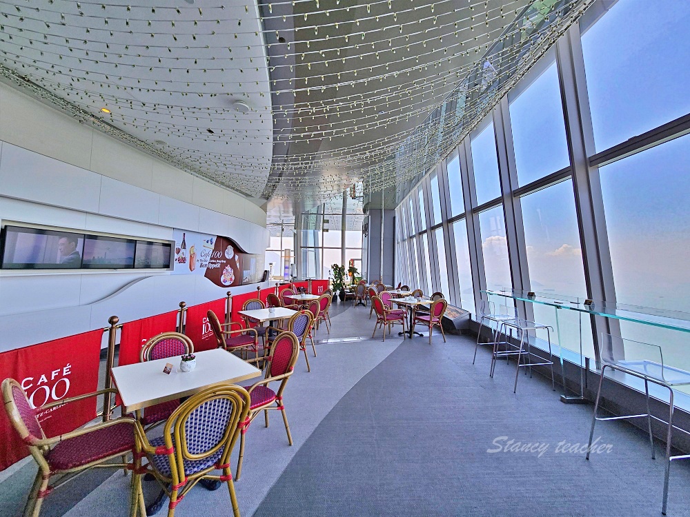 香港最高觀景台「香港Sky100」一覽維多利亞港百萬夜景Café 100雲朵下午茶太夢幻