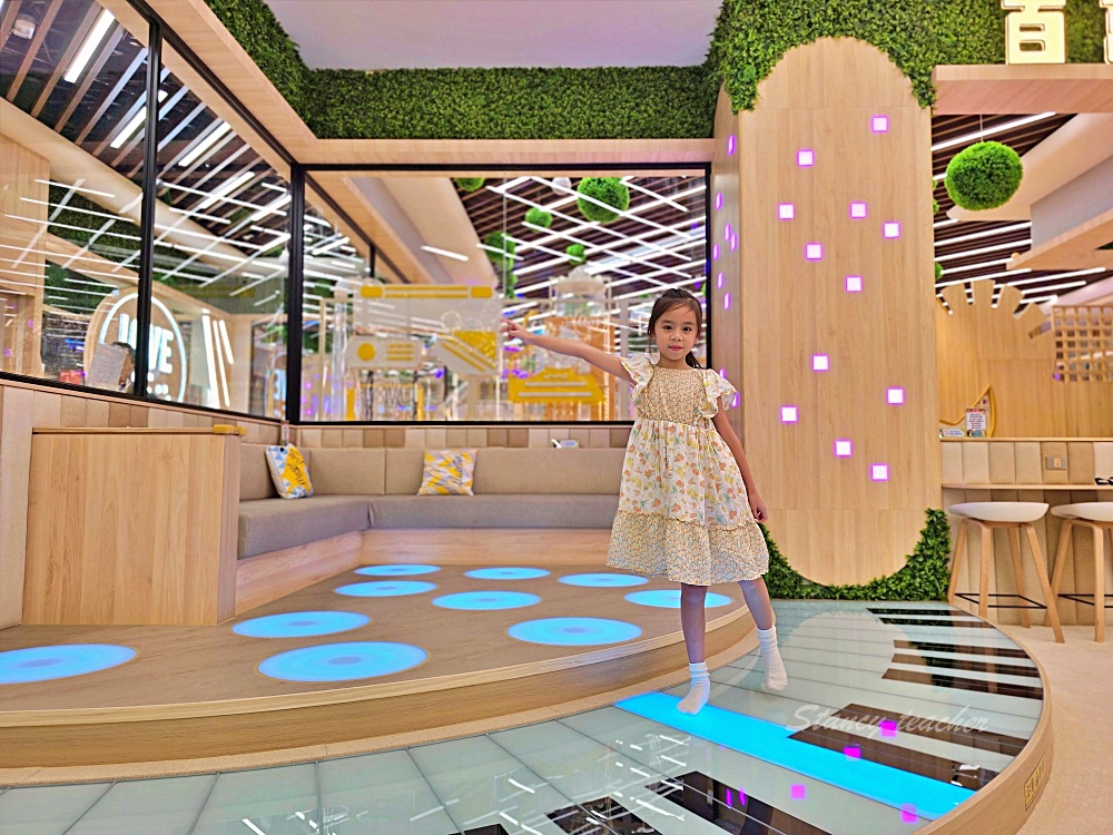 「樂米樂園新店北美館」新店裕隆城新開幕超夢幻百萬球池450坪室小孩放電好所在