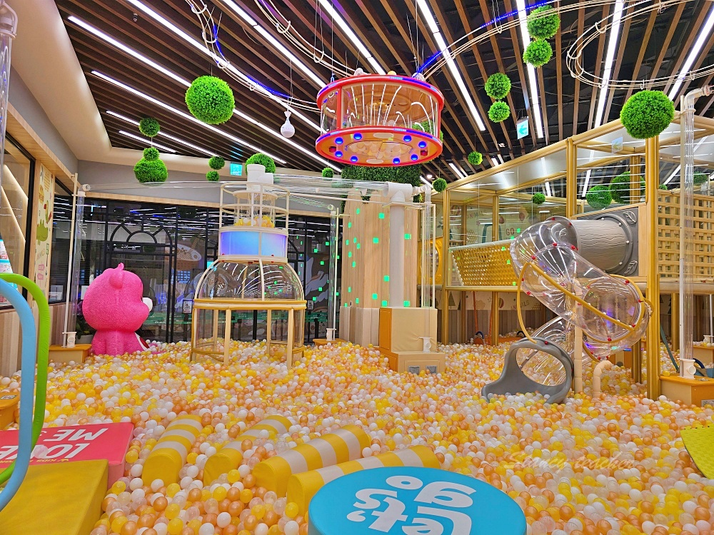 「樂米樂園新店北美館」新店裕隆城新開幕超夢幻百萬球池450坪室小孩放電好所在