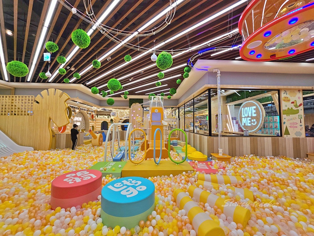 「樂米樂園新店北美館」新店裕隆城新開幕超夢幻百萬球池450坪室小孩放電好所在