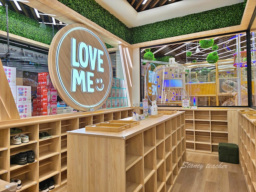 「樂米樂園新店北美館」新店裕隆城新開幕超夢幻百萬球池450坪室小孩放電好所在