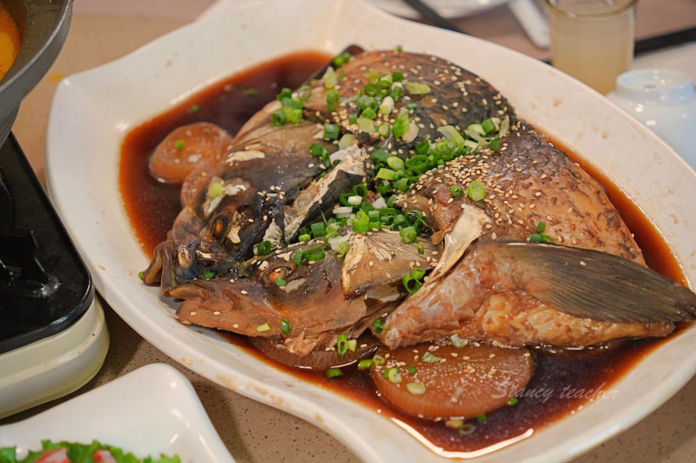 大龍門鱻漫跑嘉年華「桃園石門一日遊」石門活魚餐廳活跳跳超澎湃 大龍門鱻漫跑嘉年華「桃園石門一日遊」石門活魚餐廳活跳跳超澎湃