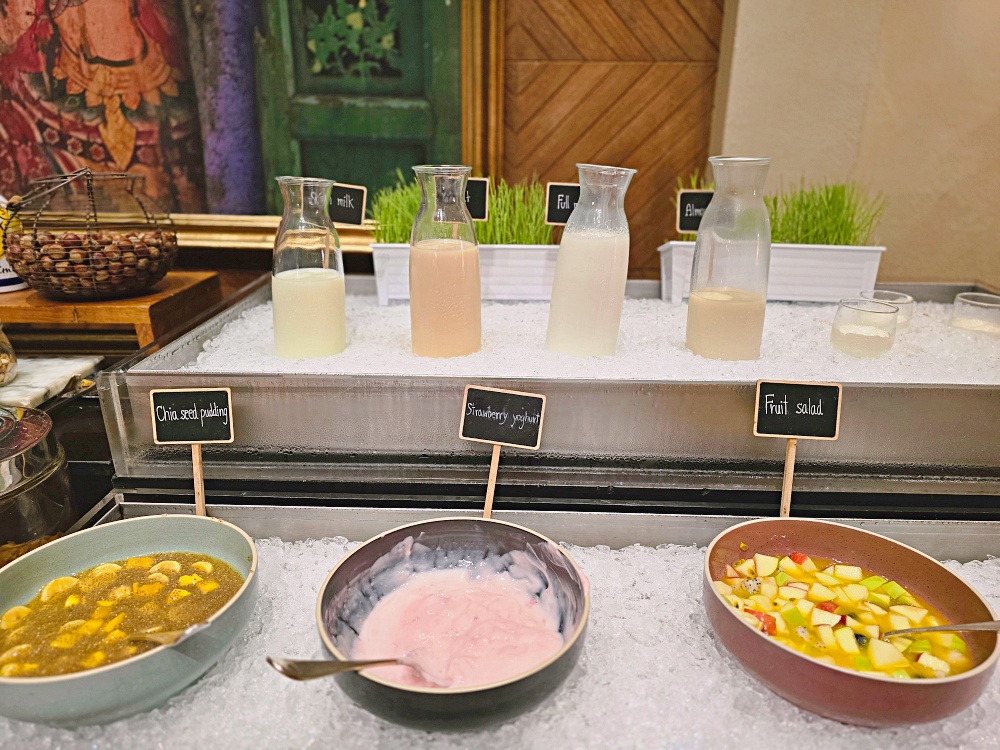 曼谷四面佛附近飯店推薦「Grand Hyatt Erawan Bangkok 愛侶灣君悅飯店」BTS 奇隆站空橋直達