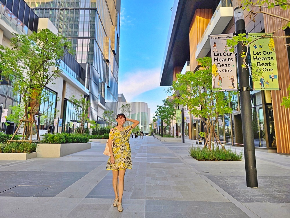 曼谷新開幕百貨商場「One Bangkok」超美星巴克泰國SARAPAD THAI 伴手禮買不完 曼谷新開幕百貨商場「One Bangkok」超美星巴克泰國SARAPAD THAI 伴手禮買不完