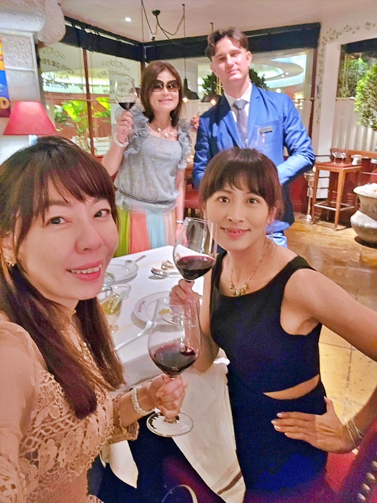 曼谷法式餐廳「Gaston」BTS Chit Lom 奇隆站四面佛君悅酒店必吃最辣DJ現場演唱超嗨 曼谷法式餐廳「Gaston」BTS Chit Lom 奇隆站四面佛君悅酒店必吃最辣DJ現場演唱超嗨