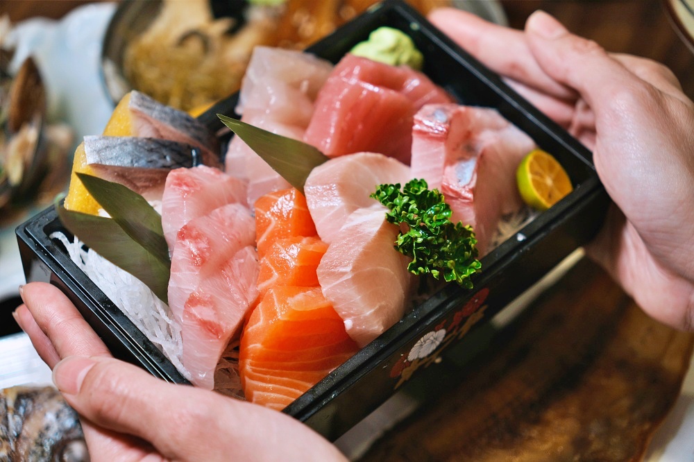 板橋生魚片推薦「大家樂鮮魚舖」江子翠捷運日本料理炙燒星鰻飯超威