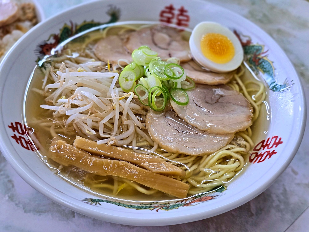 鳥取必吃牛骨拉麵推薦「香味德由良店」老字號的濃郁風味免費漫畫隨你看 @Stancy Teacher 美味異想世界