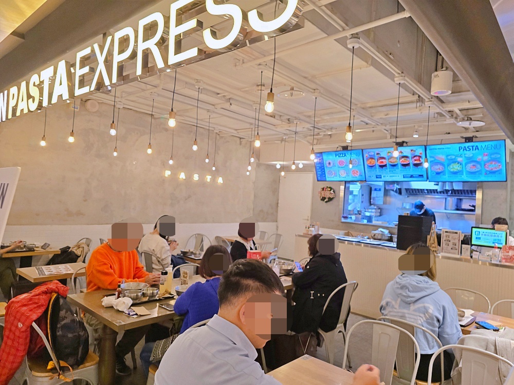 京站百貨美食街「BEPPIN PASTA EXPRESS」季節限定廣島牡蠣義大利麵