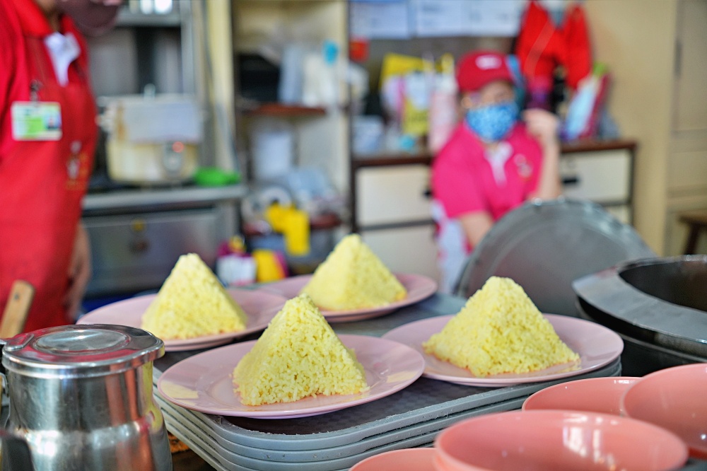 沙巴必吃美食「味雅海南飯茶餐室」海南雞油飯小孩大愛脆皮豬是亮點～