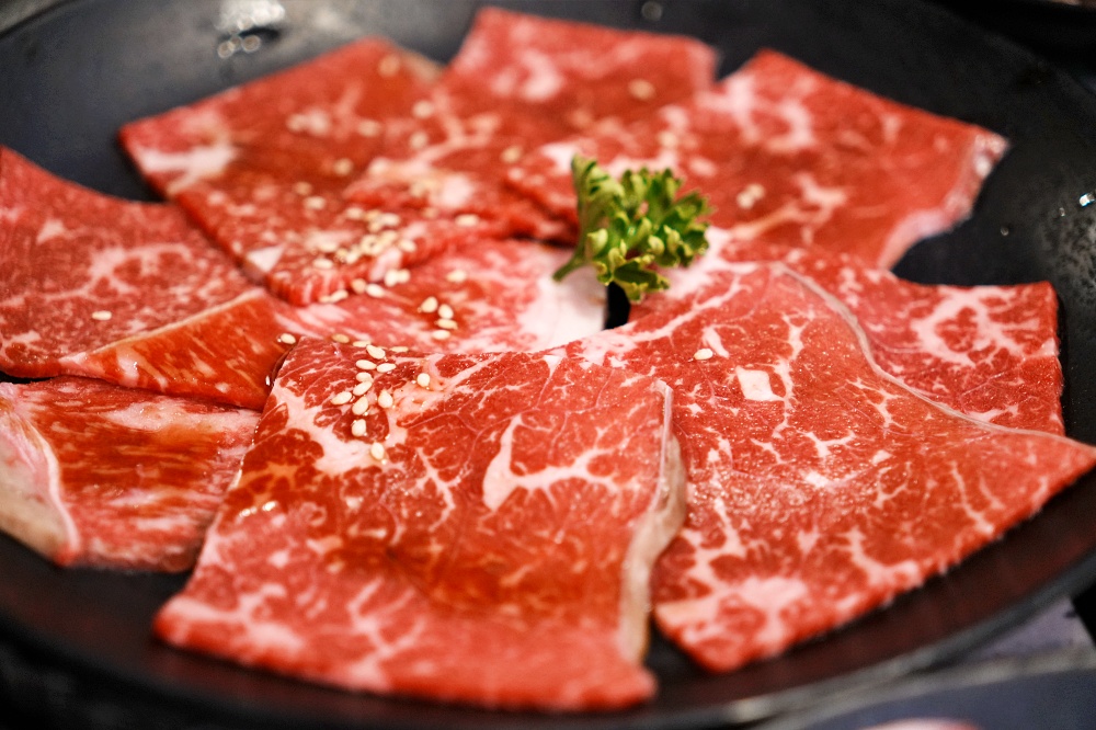新莊燒肉吃到飽|Oh!Yaki精緻燒肉新莊店:不用一千吃和牛高檔海鮮無限大苑子喝好爽 新莊燒肉吃到飽|Oh!Yaki精緻燒肉新莊店:不用一千吃和牛高檔海鮮無限大苑子喝好爽