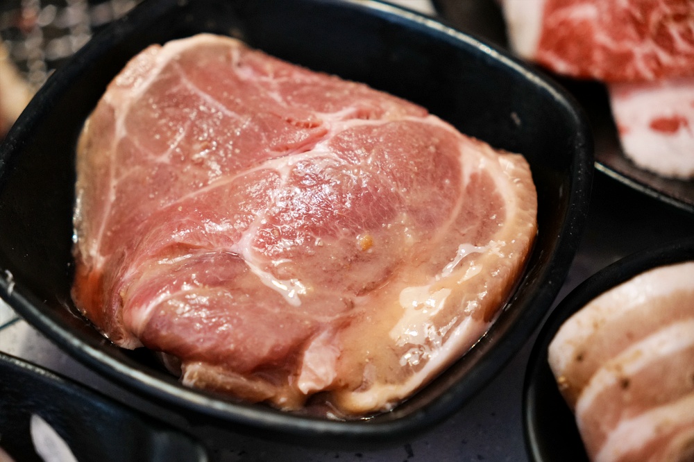 新莊燒肉吃到飽|Oh!Yaki精緻燒肉新莊店:不用一千吃和牛高檔海鮮無限大苑子喝好爽 新莊燒肉吃到飽|Oh!Yaki精緻燒肉新莊店:不用一千吃和牛高檔海鮮無限大苑子喝好爽