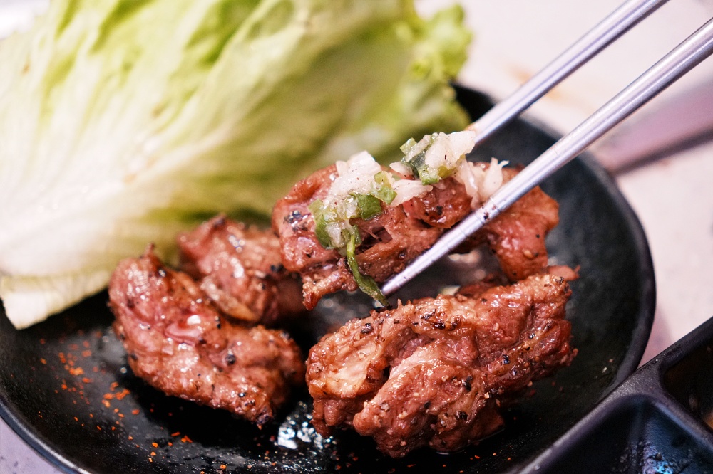 新莊燒肉吃到飽|Oh!Yaki精緻燒肉新莊店:不用一千吃和牛高檔海鮮無限大苑子喝好爽 新莊燒肉吃到飽|Oh!Yaki精緻燒肉新莊店:不用一千吃和牛高檔海鮮無限大苑子喝好爽