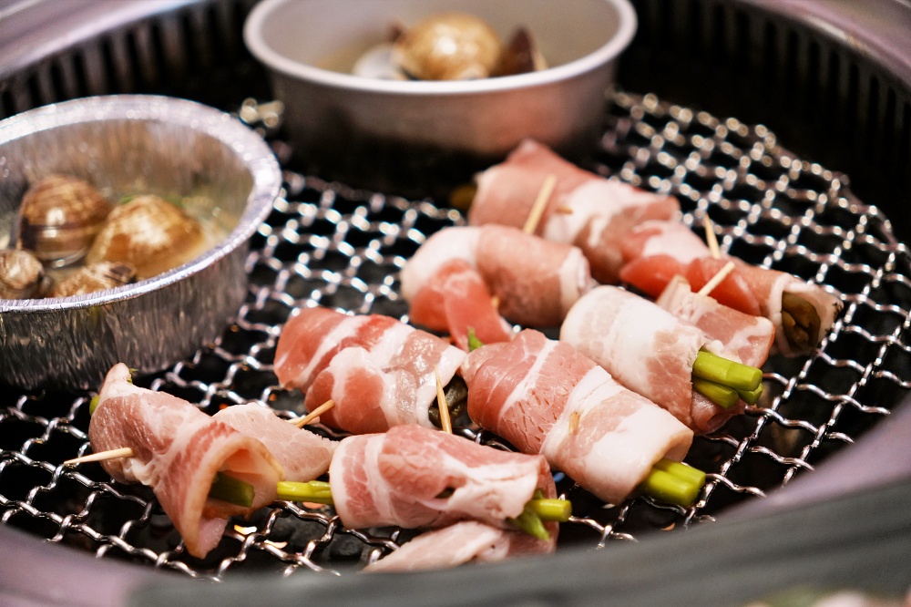 新莊燒肉吃到飽|Oh!Yaki精緻燒肉新莊店:不用一千吃和牛高檔海鮮無限大苑子喝好爽 新莊燒肉吃到飽|Oh!Yaki精緻燒肉新莊店:不用一千吃和牛高檔海鮮無限大苑子喝好爽