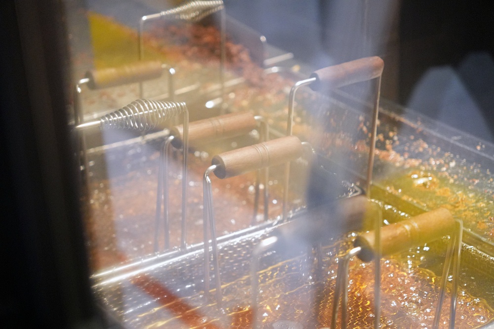 東京車站外帶美食「Zopf咖哩麵包」香濃內餡酥脆外皮吃一次就上癮