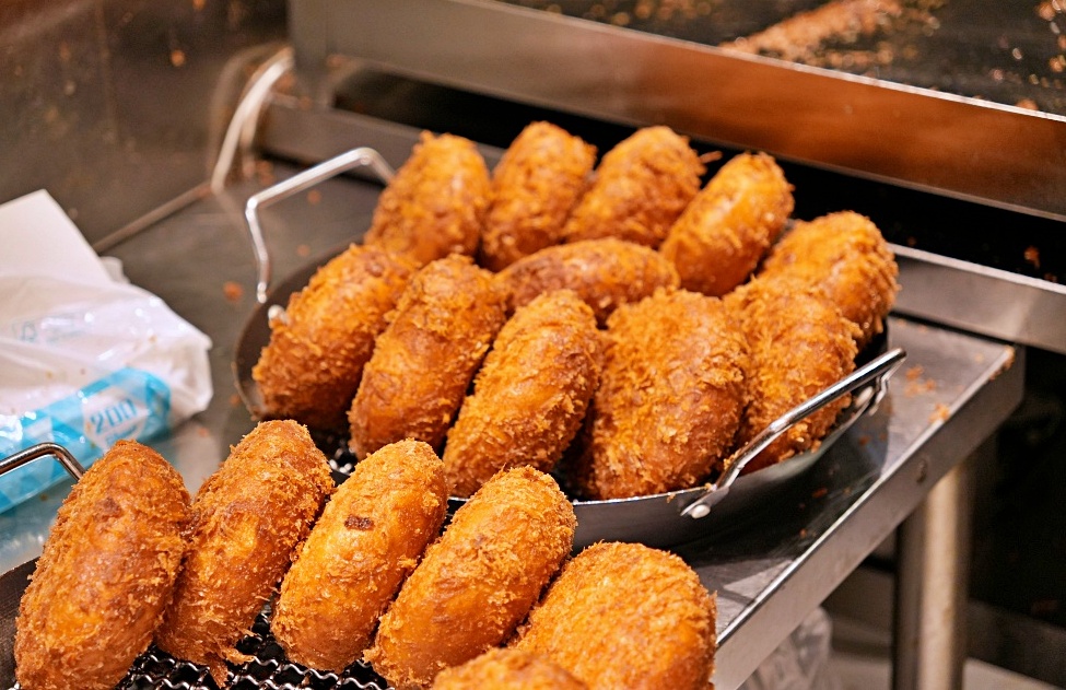 東京車站外帶美食「Zopf咖哩麵包」香濃內餡酥脆外皮吃一次就上癮 @Stancy Teacher 美味異想世界