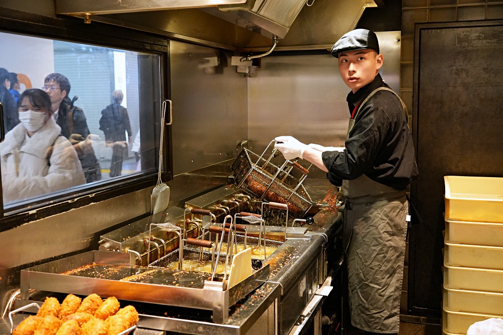 東京車站外帶美食「Zopf咖哩麵包」香濃內餡酥脆外皮吃一次就上癮