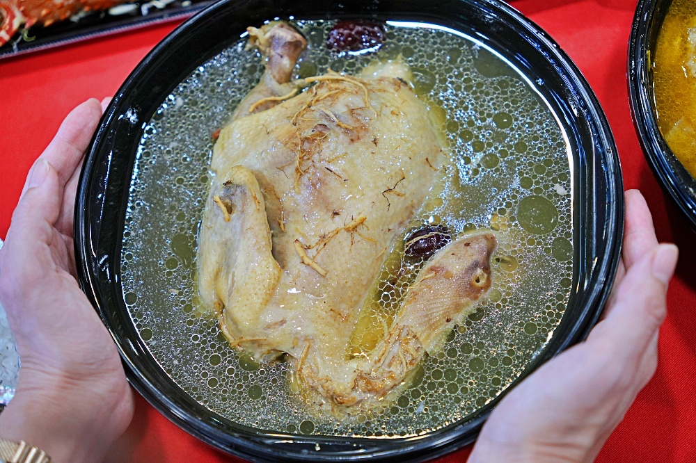 台中阿布潘水產｜台中年菜推薦一條龍海鮮採買攻略！加熱即食-懶人年菜可宅配超方便！