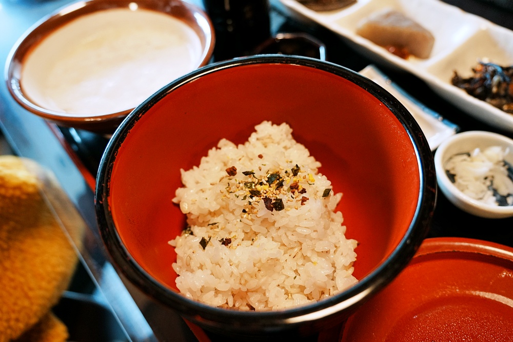 日本東北藏王美食推薦「自然薯とろろ專門店蔵王小妻坂山」農家蔬食套餐體驗 日本東北藏王美食推薦「自然薯とろろ專門店蔵王小妻坂山」農家蔬食套餐體驗