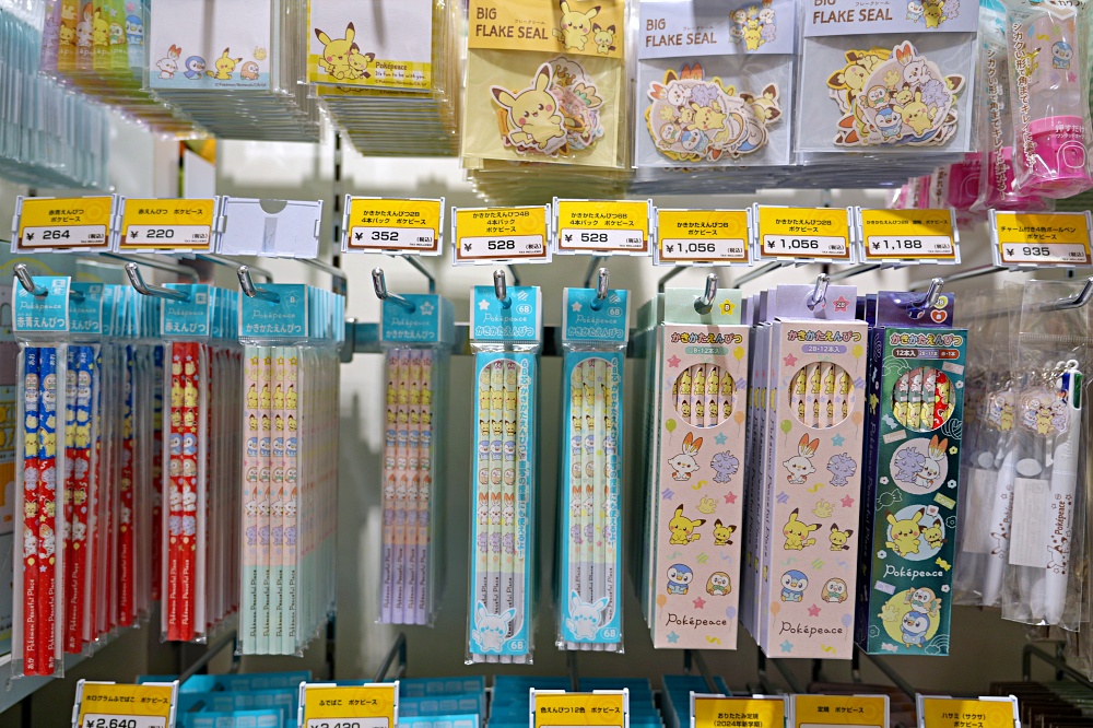 東京池袋太陽城必訪景點：Mega Tokyo旗艦店寶可夢中心太好拍太好買