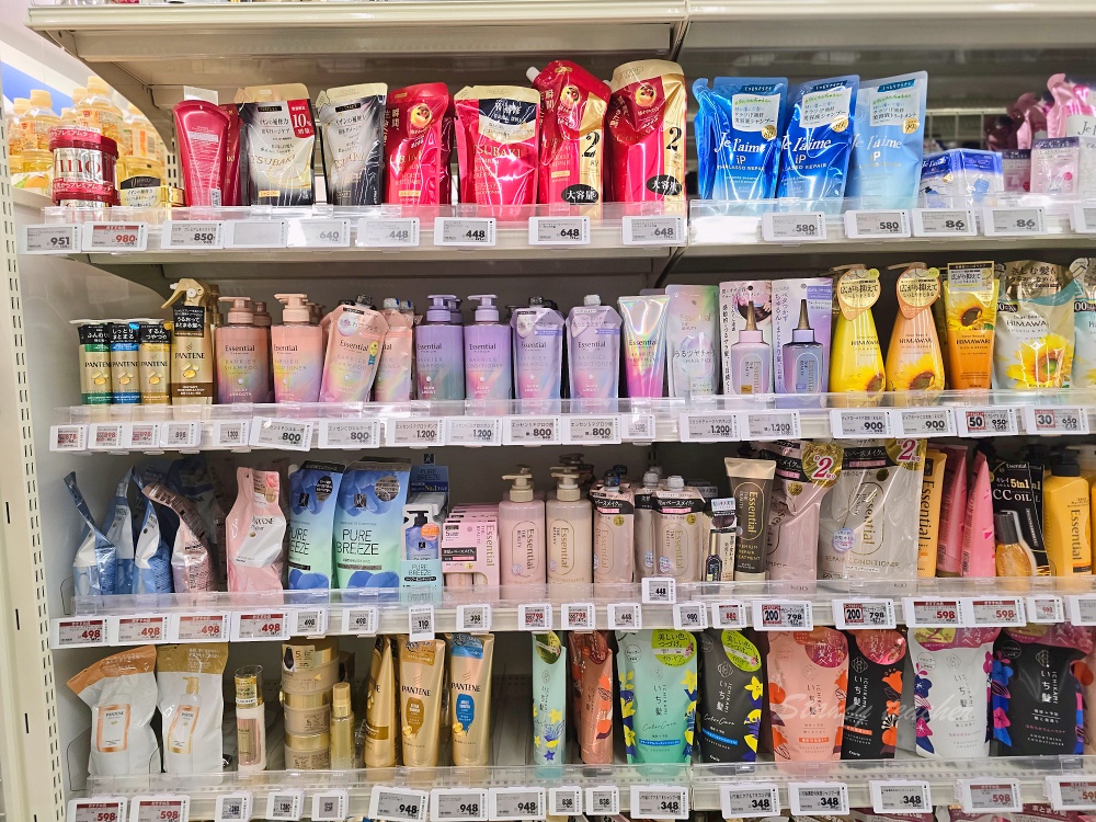 宮古島 AEON MaxValu 超市攻略｜生魚片晚餐、伴手禮、郵輪與自駕採買時間