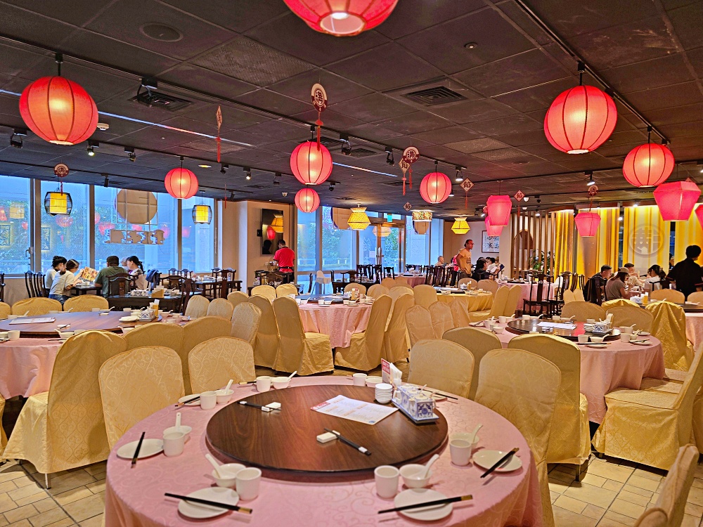 台北南港中式餐廳「餡老滿」台北北京風味餐廳老滿火鍋料多味美好過癮