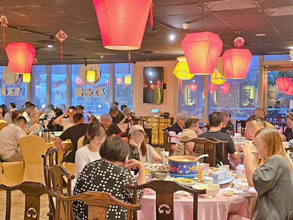 台北南港中式餐廳「餡老滿」台北北京風味餐廳老滿火鍋料多味美好過癮 @Stancy Teacher 美味異想世界