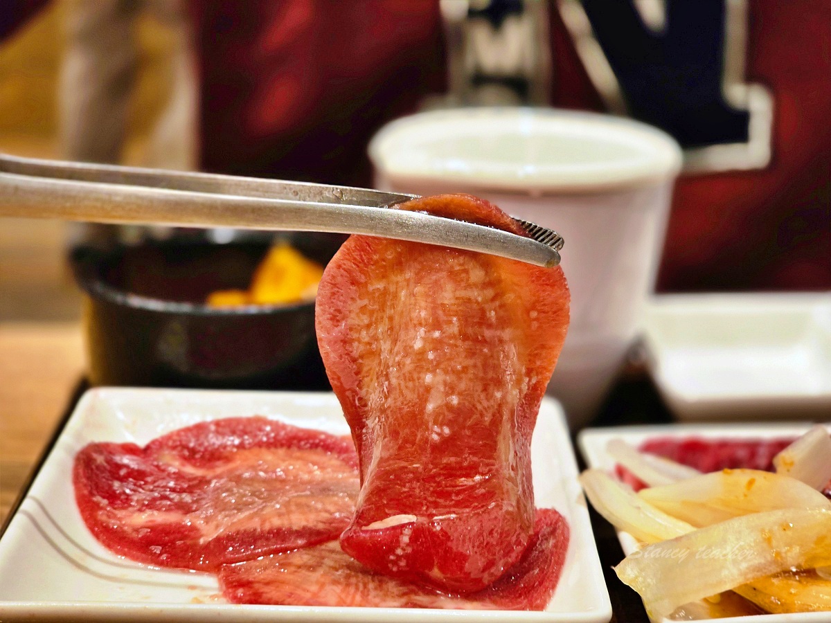 名古屋中部國際機場美食街必吃「Yakiniku Like一人燒肉」高CP和牛燒肉套餐