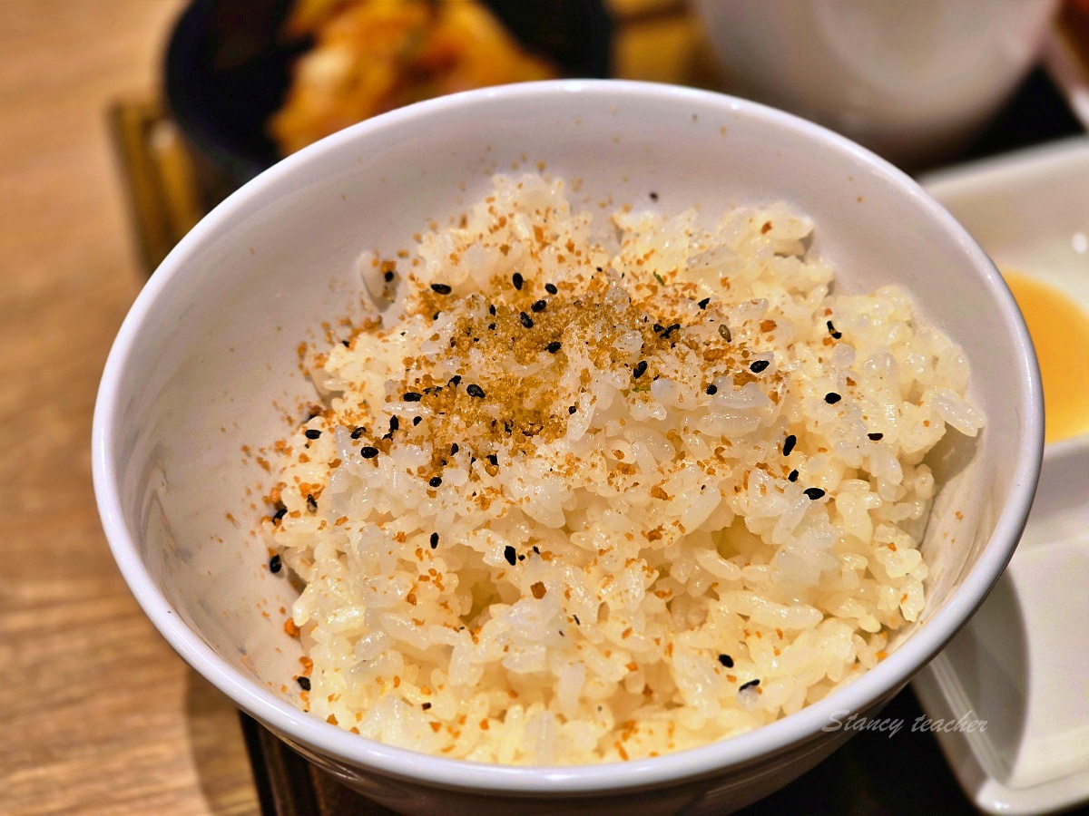 名古屋中部國際機場美食街必吃「Yakiniku Like一人燒肉」高CP和牛燒肉套餐