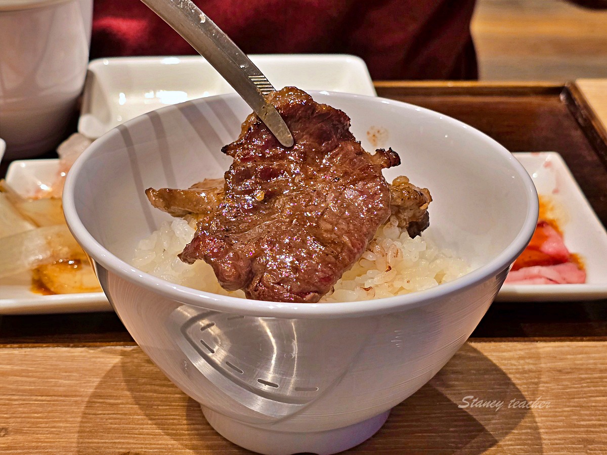 名古屋中部國際機場美食街必吃「Yakiniku Like一人燒肉」高CP和牛燒肉套餐
