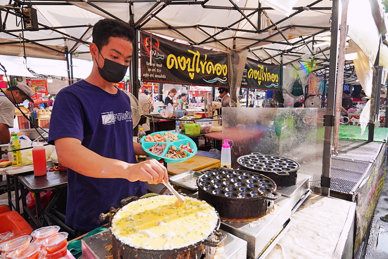 普吉島夜市「青蛙夜市攻略」乾淨舒適超多好吃攤位必吃美食推薦 普吉島夜市「青蛙夜市攻略」乾淨舒適超多好吃攤位必吃美食推薦
