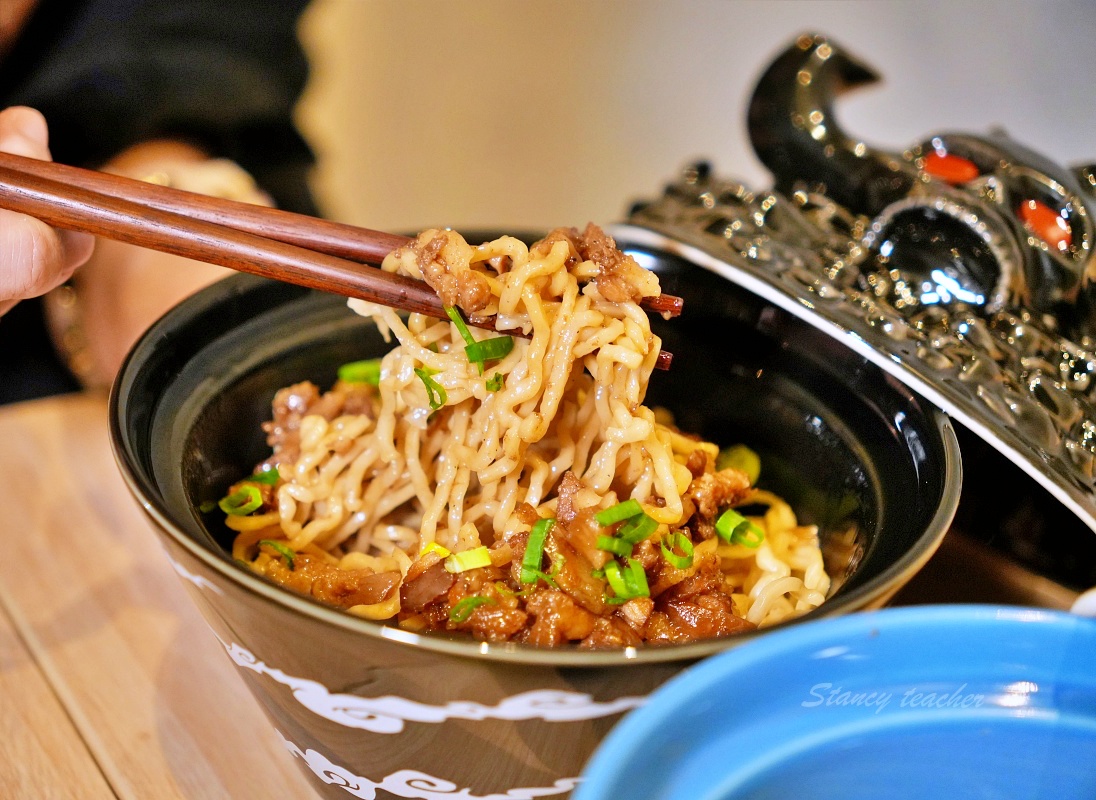 天母居酒屋「柒息地串燒居酒屋-天母店」 德行東路美食街串燒店台灣人必訪的美食棲息地