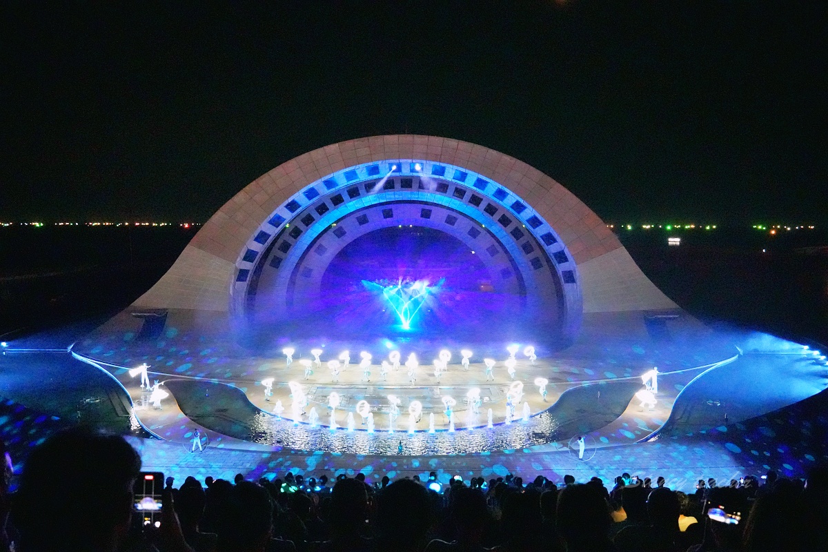 富國島【海洋之吻】Kiss of the Sea Show：世界最大海洋劇場煙火秀超威必看