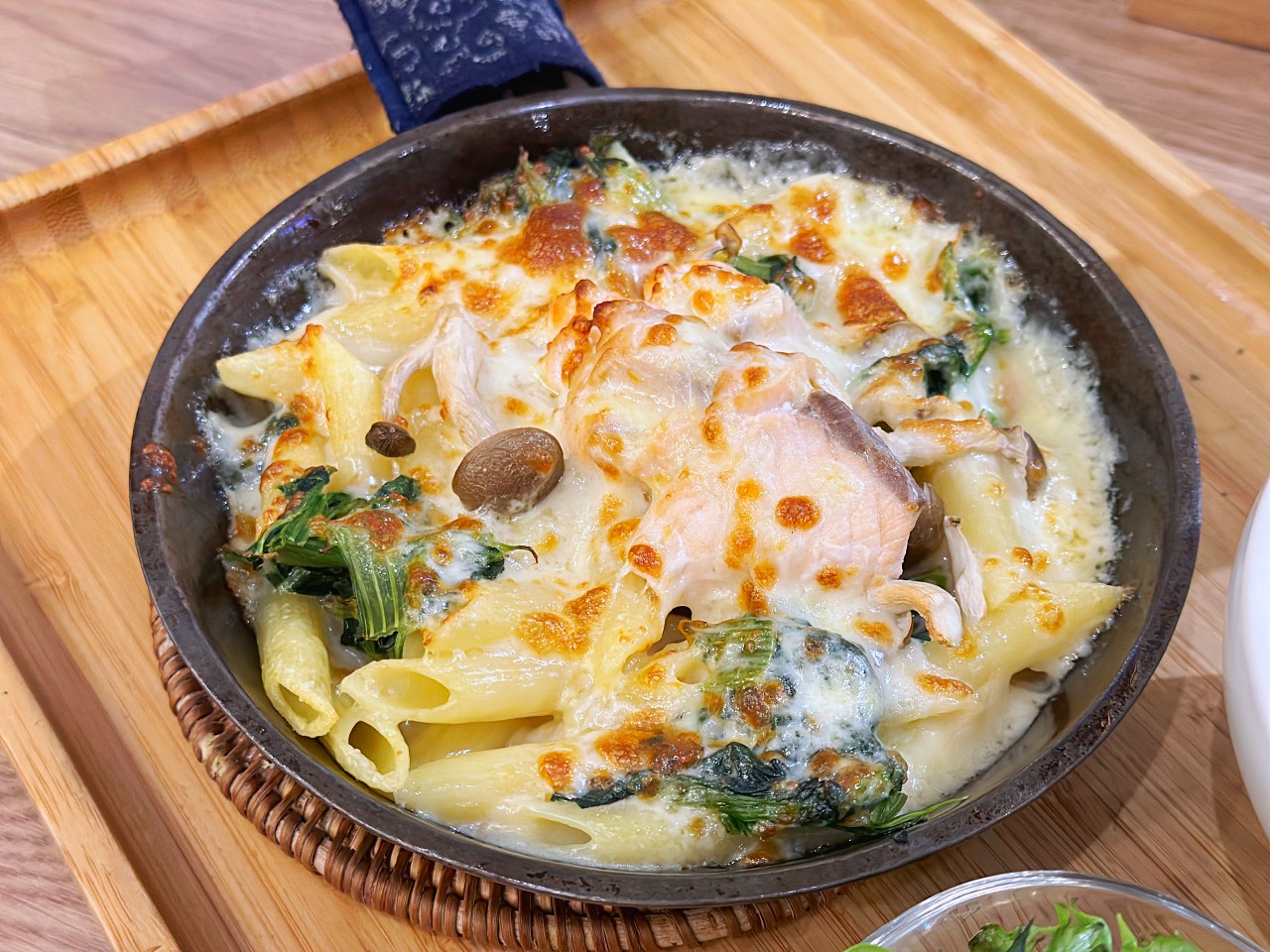 大直美麗華百貨美食「杏桃鬆餅屋」不只鬆餅好吃正餐咖哩歐姆蛋也很厲害