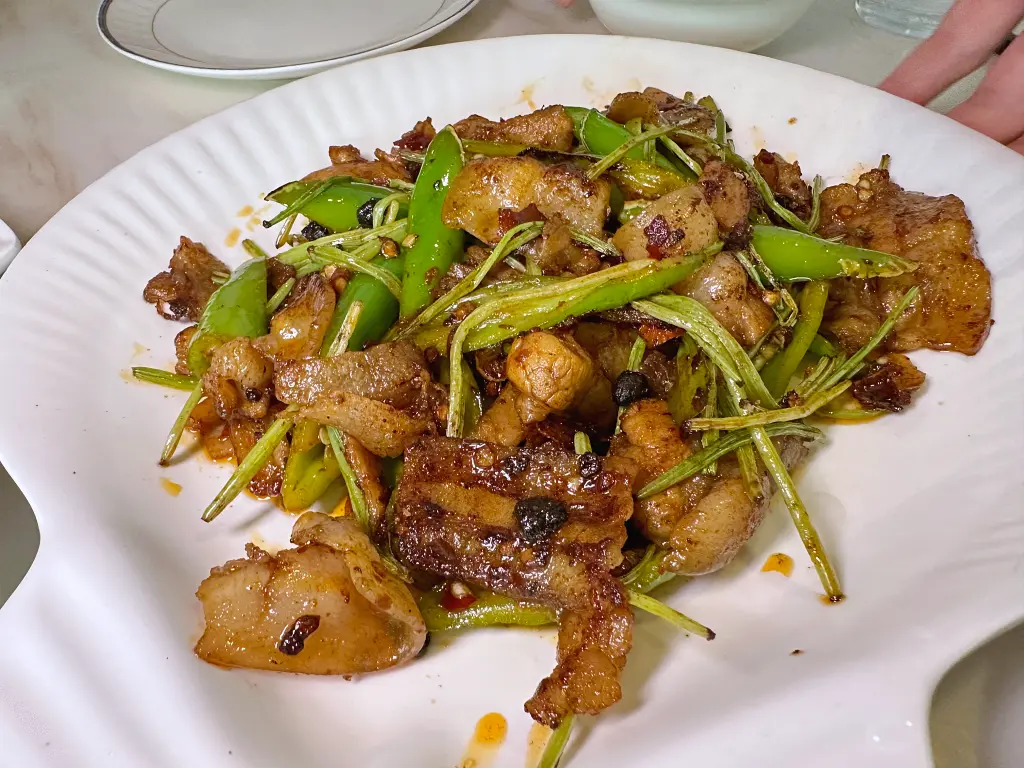泰國清邁中餐廳「隱廚」 Yin Chu Chinese Restaurant 出餐快速乾淨新鮮又不貴 泰國清邁中餐廳「隱廚」 Yin Chu Chinese Restaurant 出餐快速乾淨新鮮又不貴