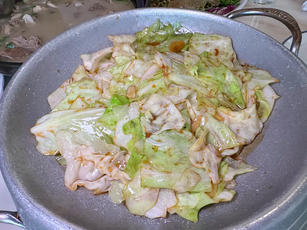 泰國清邁中餐廳「隱廚」 Yin Chu Chinese Restaurant 出餐快速乾淨新鮮又不貴 泰國清邁中餐廳「隱廚」 Yin Chu Chinese Restaurant 出餐快速乾淨新鮮又不貴