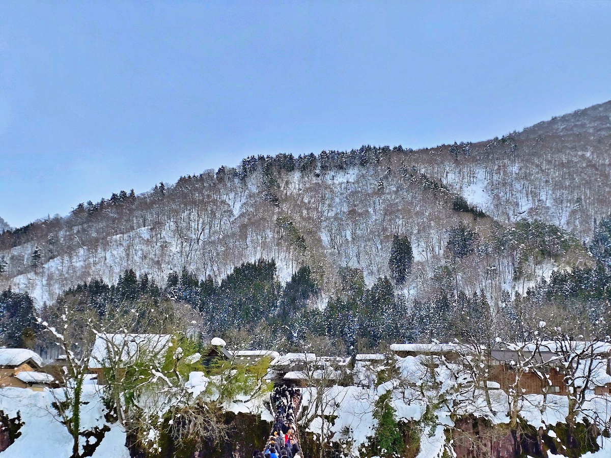 日本北陸景點必去「白川鄉合掌村」交通、天氣、美拍攻略，冬天去合掌村要怎麼穿搭？