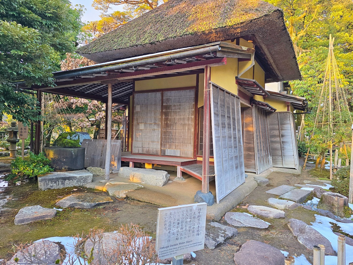 日本金澤「兼六園」攻略:必拍景點、門票、交通、東街茶屋美食 日本金澤「兼六園」攻略:必拍景點、門票、交通、東街茶屋美食