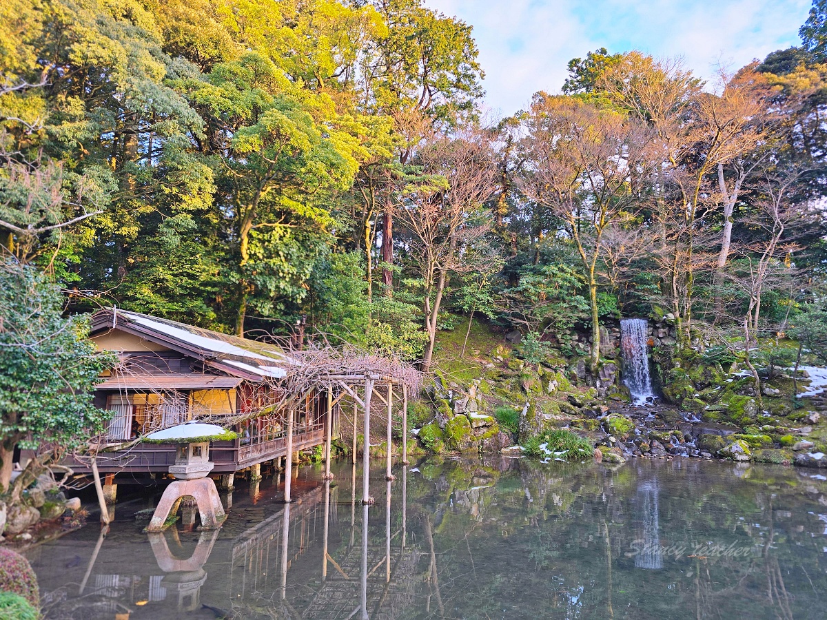 日本金澤「兼六園」攻略:必拍景點、門票、交通、東街茶屋美食 日本金澤「兼六園」攻略:必拍景點、門票、交通、東街茶屋美食
