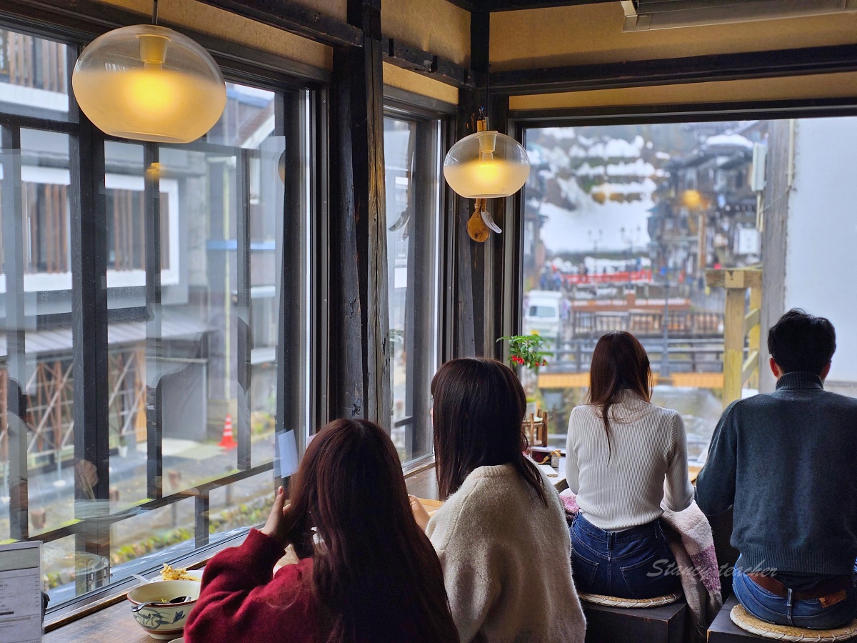 銀山溫泉必吃美食：伊豆之華的蕎麥冰淇淋與茄子蕎麥麵