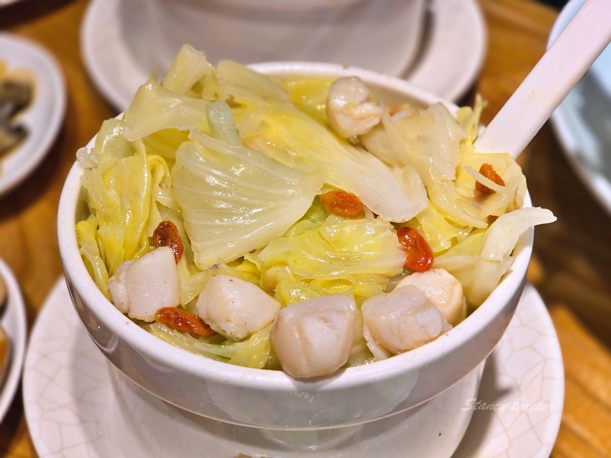 善導寺捷運美食「雙月青島店」全新開幕，米其林必雞湯必喝富士吻仔山拌飯滿滿DHA超讚
