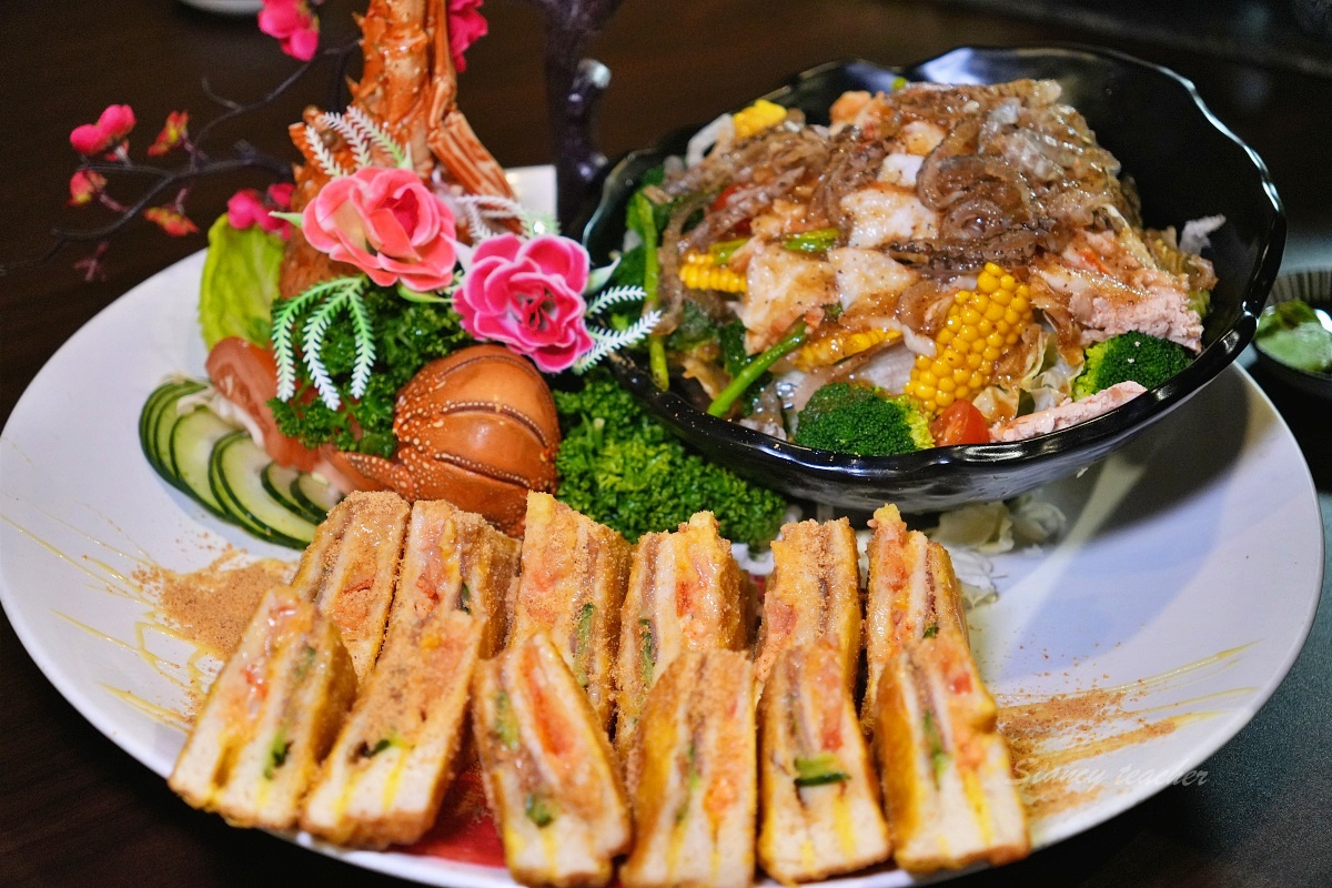 萬里古早風味甕仔雞｜北海岸聚餐吃甕仔雞與海鮮合菜，套餐、停車與用餐心得