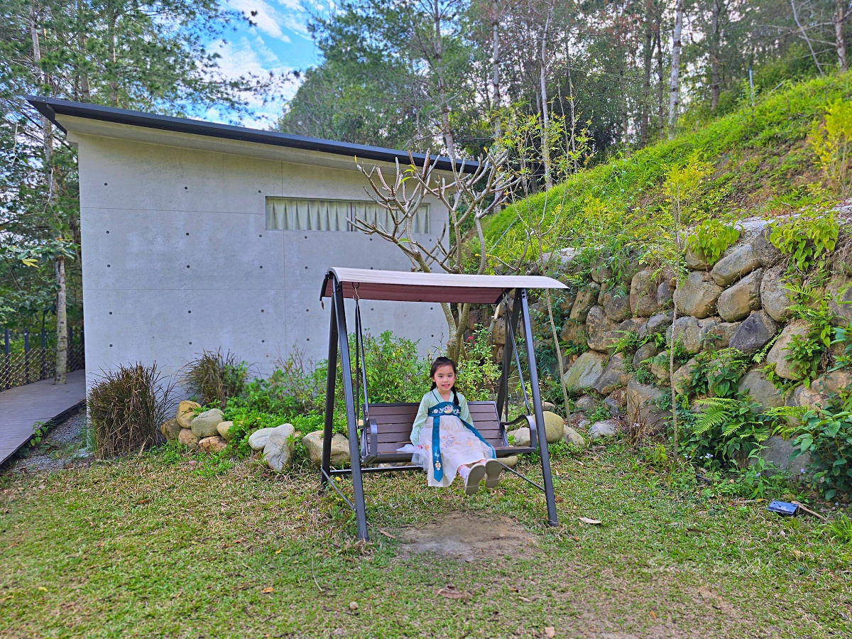 南投民宿推薦「葉子祕境」南投埔里森林villa住宿乾淨舒適擁抱大自然可愛小動物 南投民宿推薦「葉子祕境」南投埔里森林villa住宿乾淨舒適擁抱大自然可愛小動物